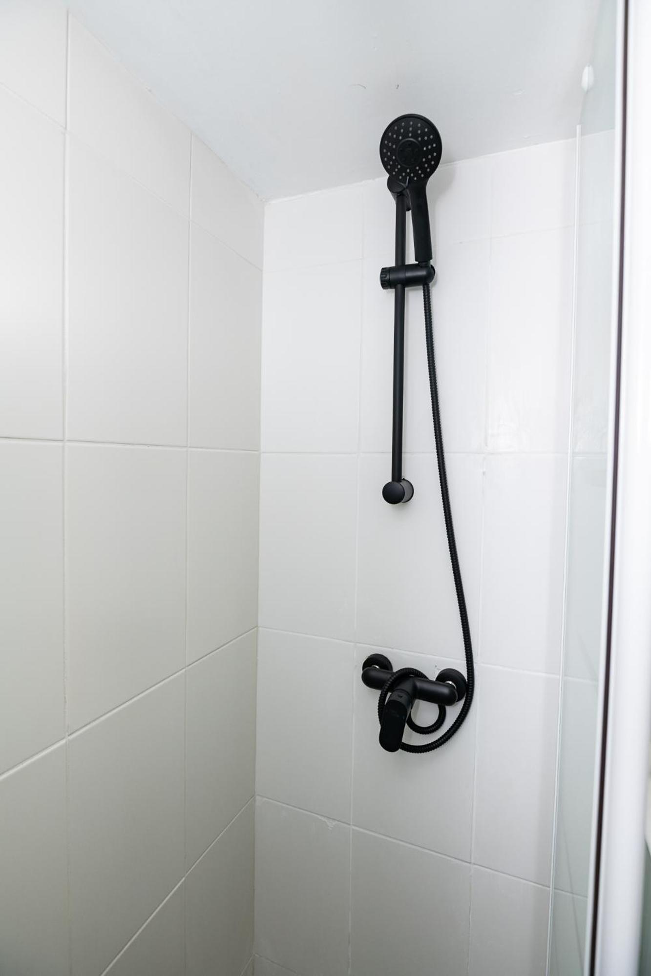 Lazuli Beach & Pool Apartment 501 Larnaca Esterno foto