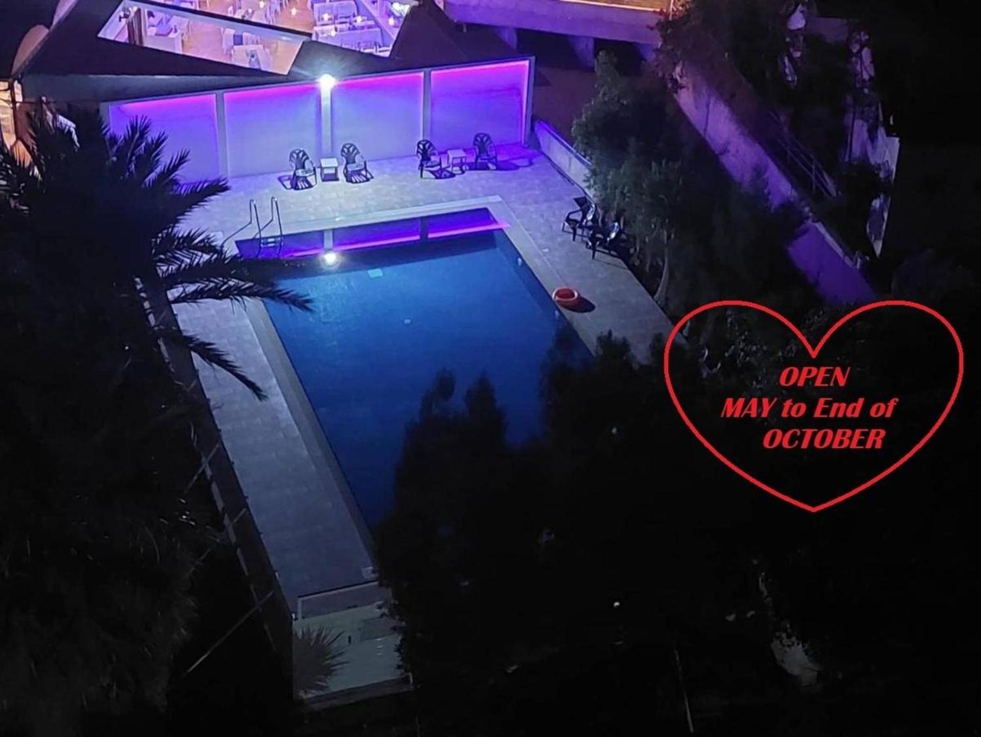 Lazuli Beach & Pool Apartment 501 Larnaca Esterno foto