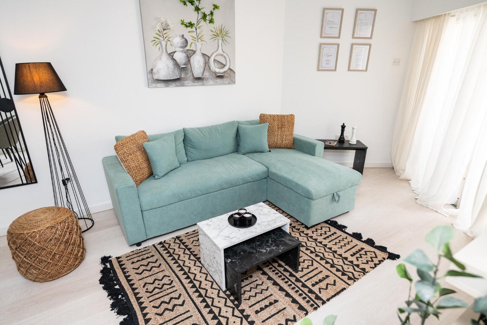 Lazuli Beach & Pool Apartment 501 Larnaca Esterno foto
